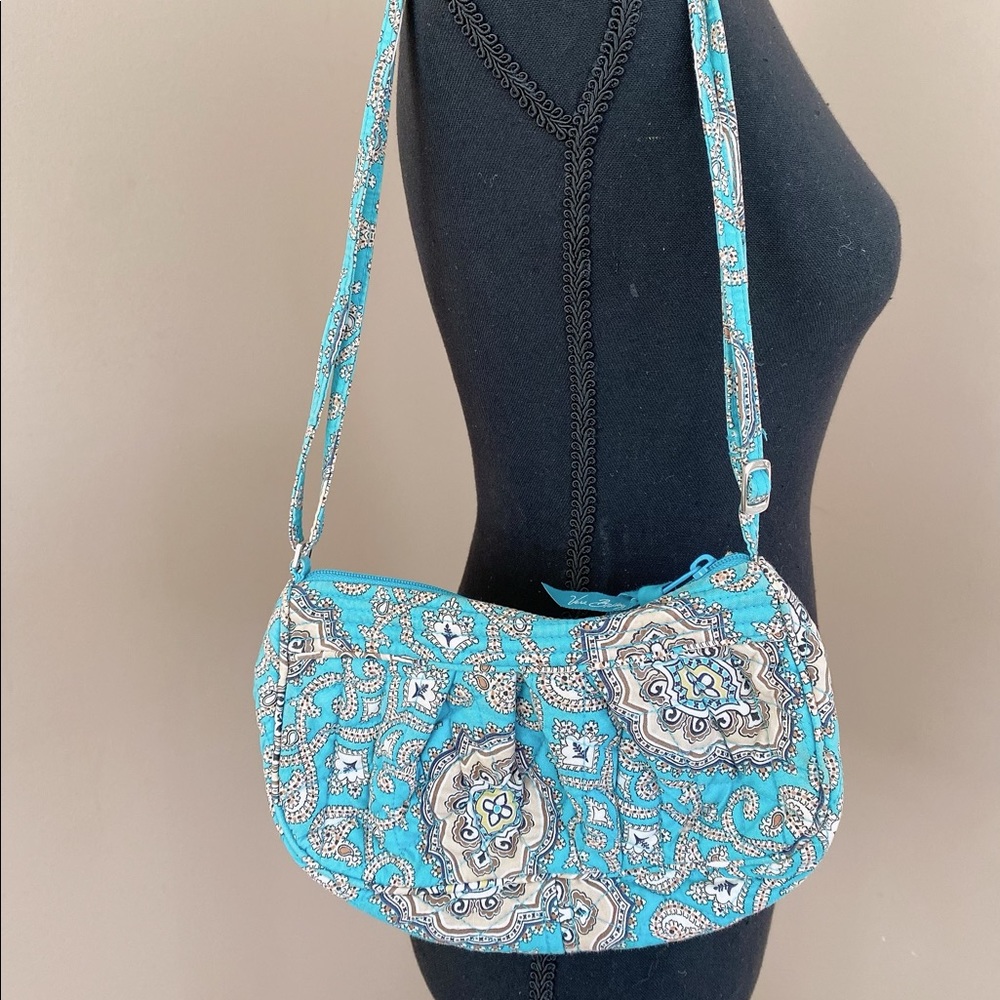 Vera Bradley blue paisley purse